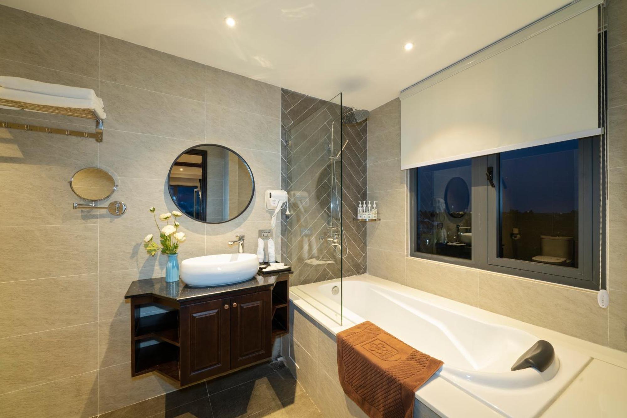 Eco Lux Riverside Hotel&Spa Hội An Buitenkant foto